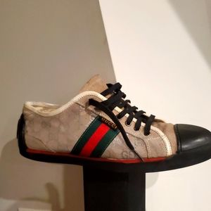 Authentic Gucci Fashion Sneakers
